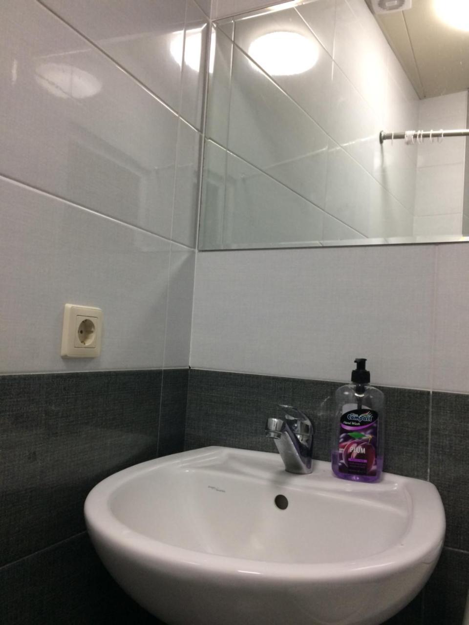 Apartment Ekako ティビリシ エクステリア 写真